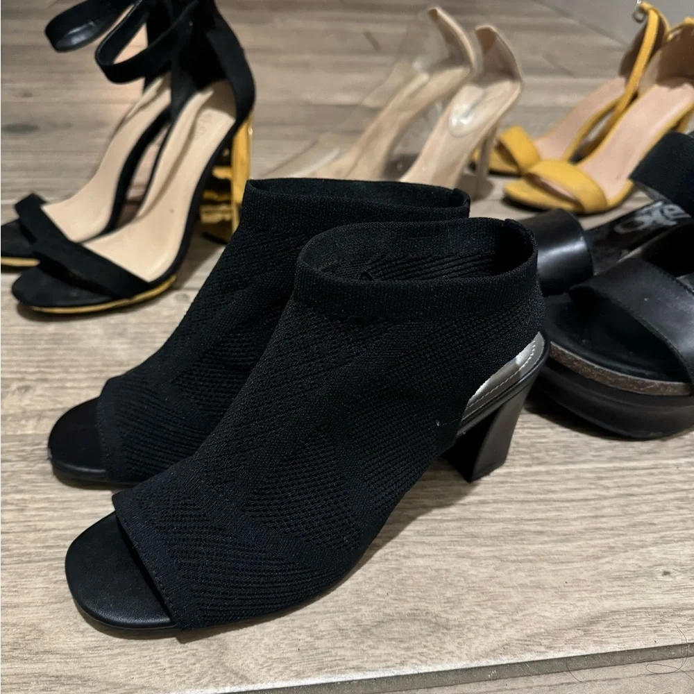 HEELS - Picture 3 of 5